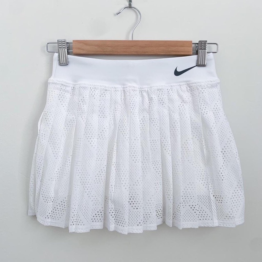 ☆ Nike Tennis Skirt ☆